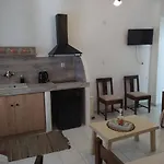 Hlias - Chora Apartahotel 4*