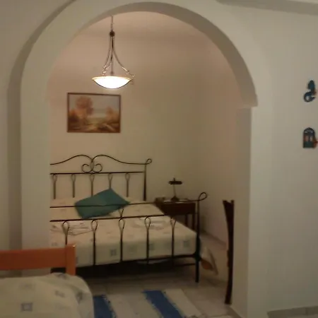 Pension Ilias - Chora Hotel apartamentowy
