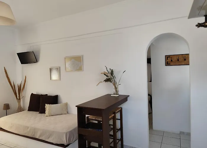 Apartahotel Hlias - Chora 4*